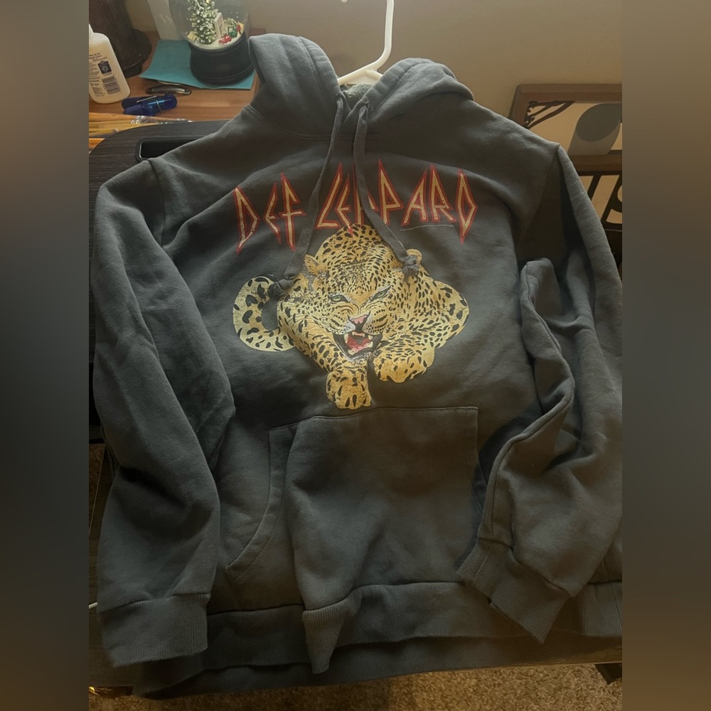 def leppard hoodie